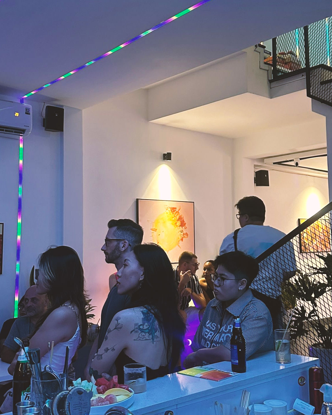 Evening crowd at Reality bar